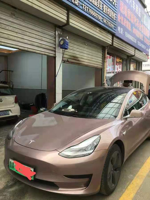 特斯拉葉子板變形修復.jpg